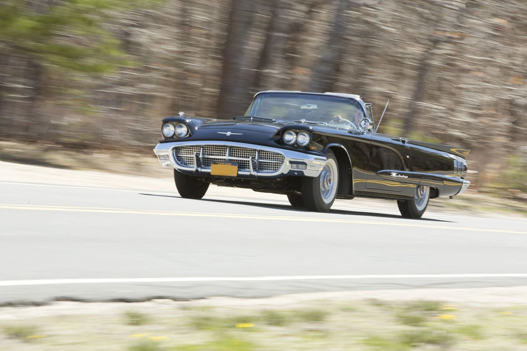 1960 Ford Thunderbird 2nd Gen - Image 12 of 31