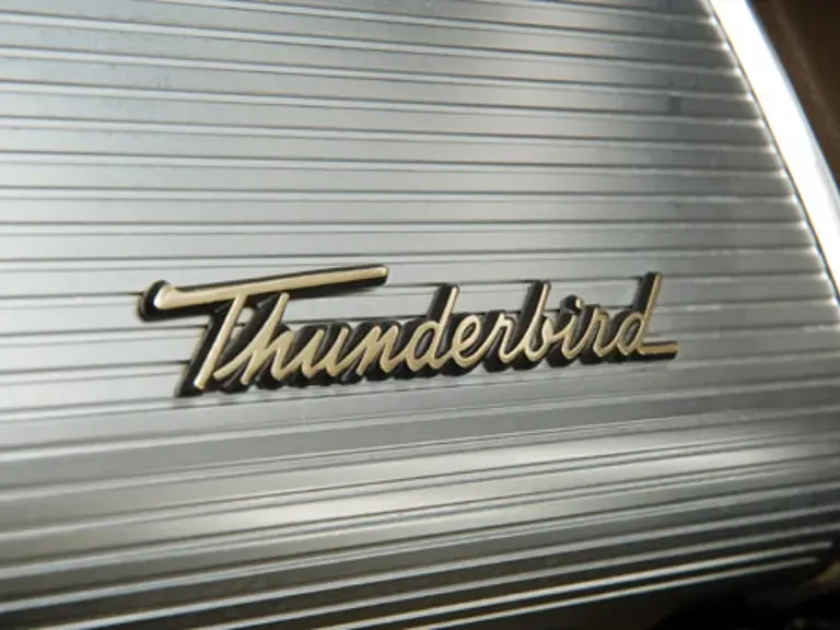 1960 Ford Thunderbird 2nd Gen - Image 8 of 13