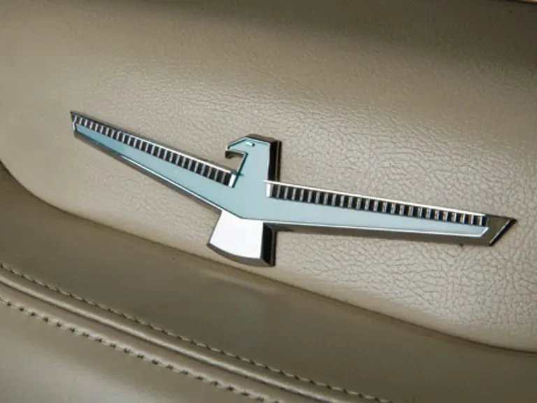 1960 Ford Thunderbird 2nd Gen - Image 7 of 13