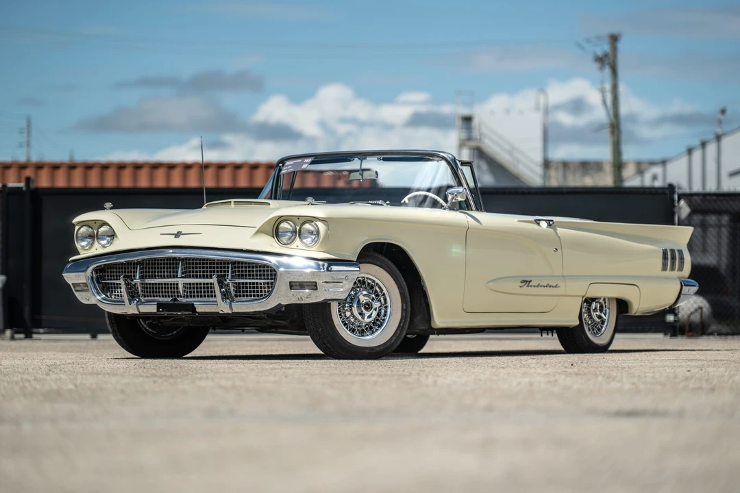 1960 Ford Thunderbird 2nd Gen - Image 2 of 31