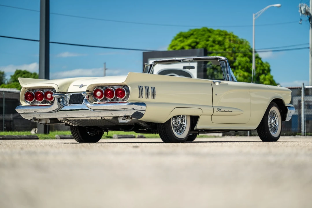 1960 Ford Thunderbird 2nd Gen - Image 3 of 31