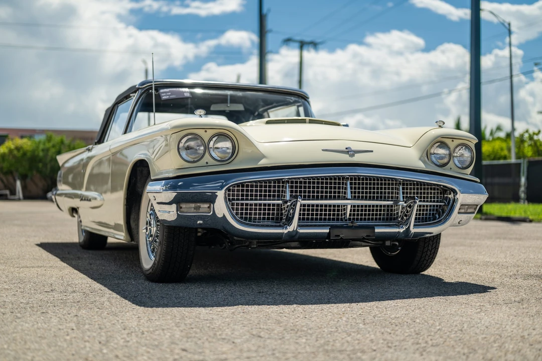 1960 Ford Thunderbird 2nd Gen - Image 7 of 31