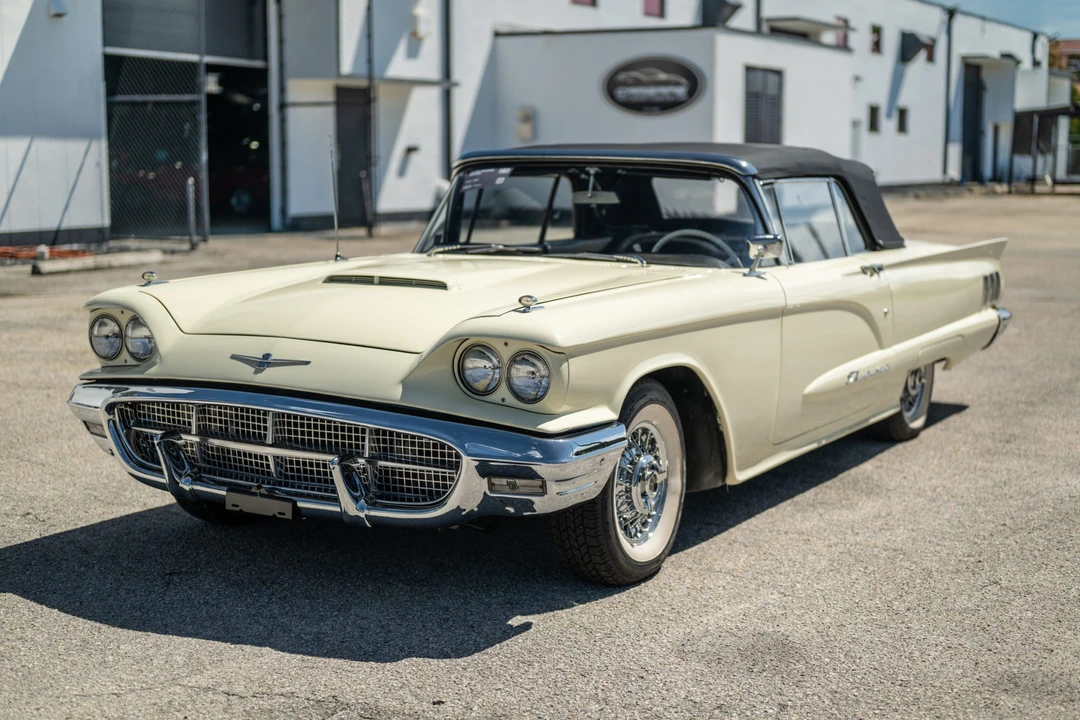 1960 Ford Thunderbird 2nd Gen - Image 10 of 31