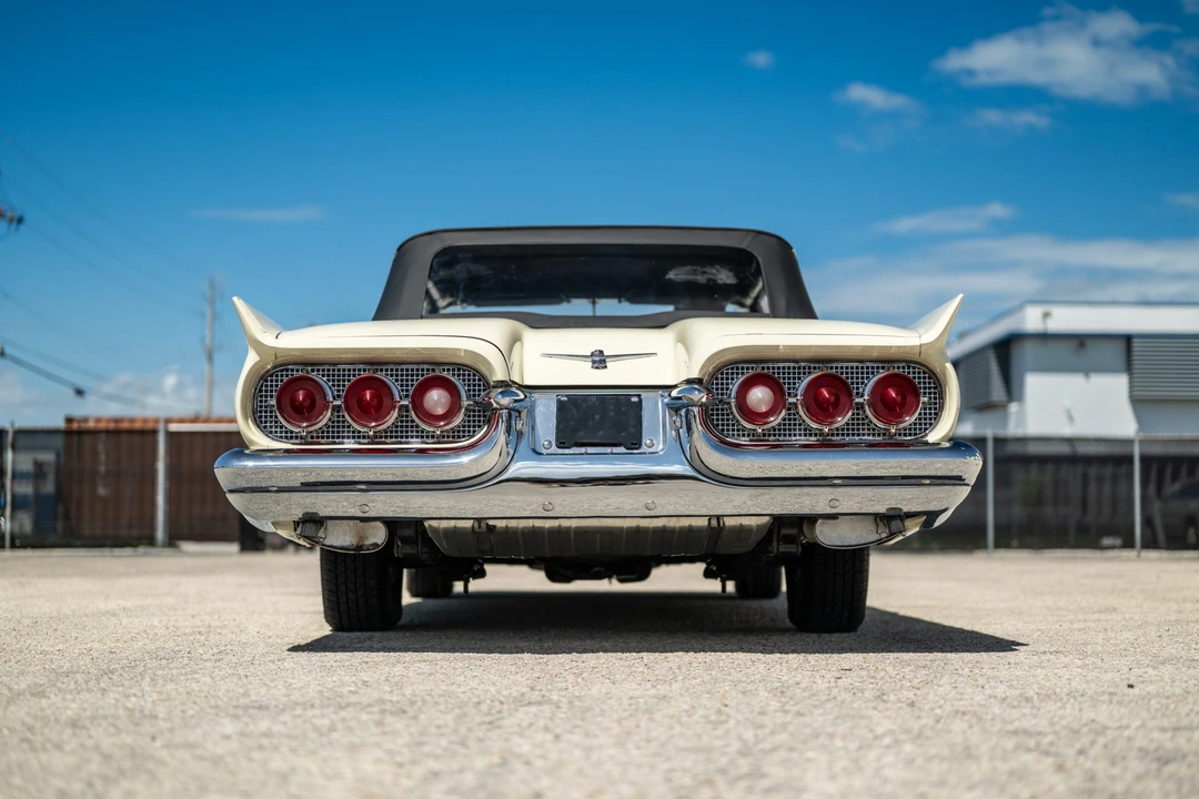 1960 Ford Thunderbird 2nd Gen - Image 21 of 31