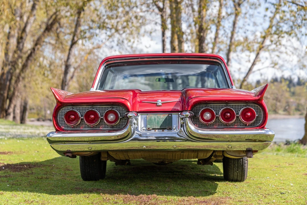 1960 Ford Thunderbird 2nd Gen - Image 10 of 31