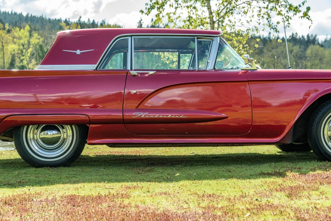 1960 Ford Thunderbird 2nd Gen - Image 27 of 31