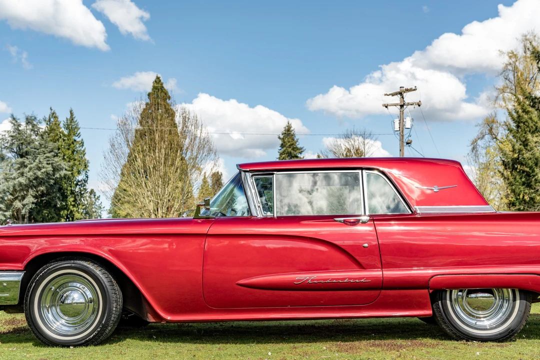 1960 Ford Thunderbird 2nd Gen - Image 26 of 31