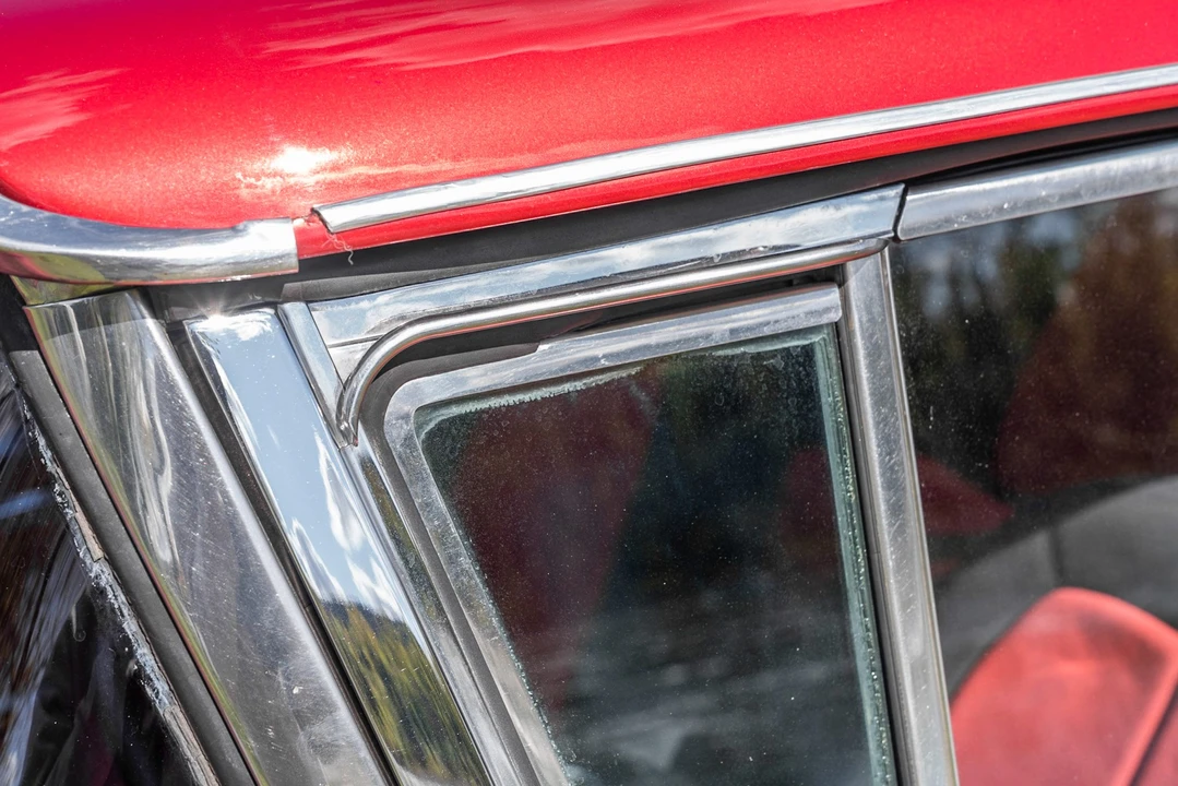 1960 Ford Thunderbird 2nd Gen - Image 30 of 31