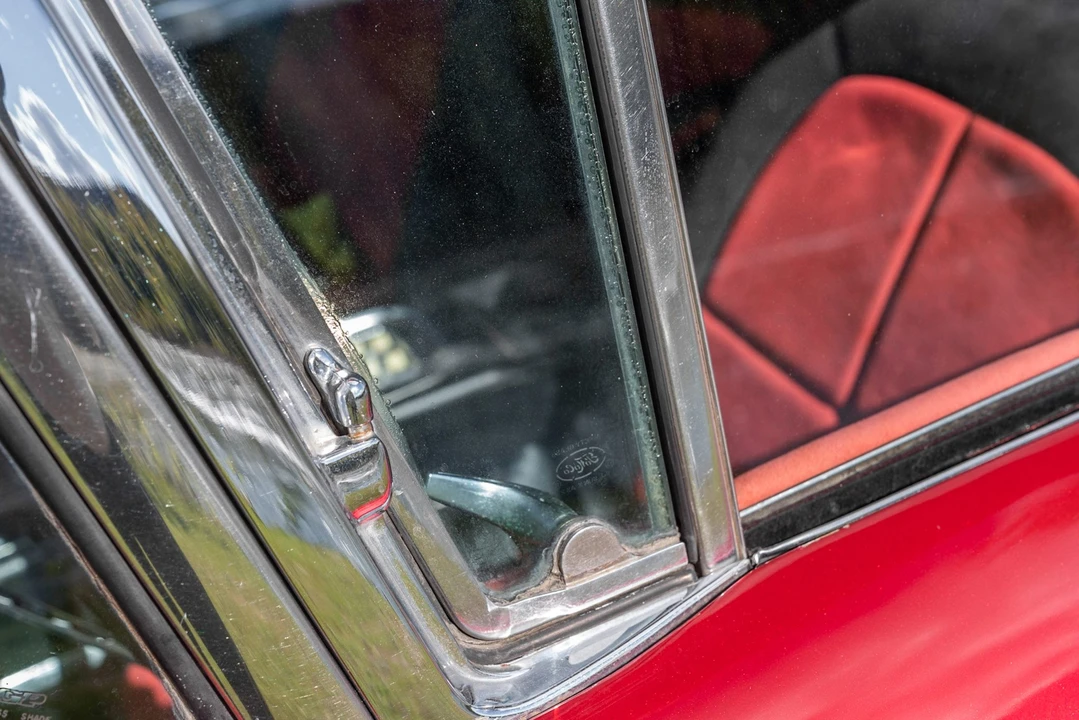 1960 Ford Thunderbird 2nd Gen - Image 29 of 31