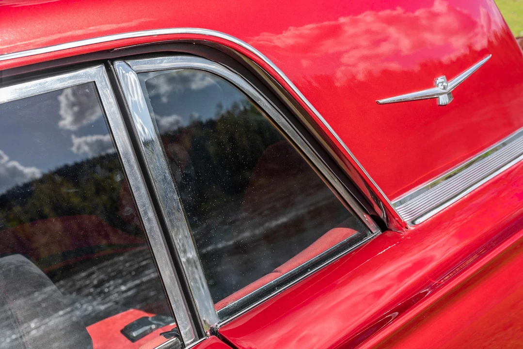 1960 Ford Thunderbird 2nd Gen - Image 31 of 31