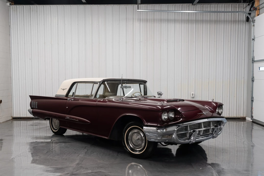 1960 Ford Thunderbird 2nd Gen - Image 11 of 31