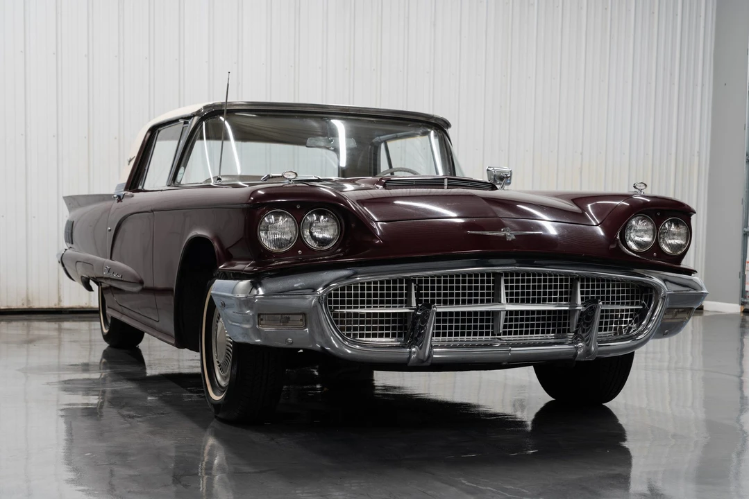 1960 Ford Thunderbird 2nd Gen - Image 10 of 31