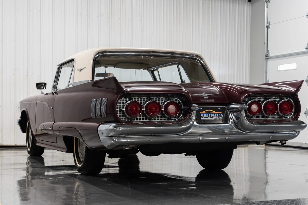 1960 Ford Thunderbird 2nd Gen - Image 25 of 31