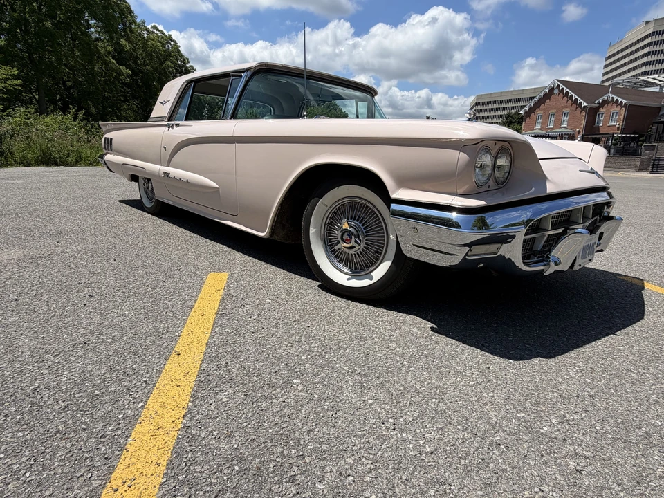 1960 Ford Thunderbird 2nd Gen - Image 12 of 31