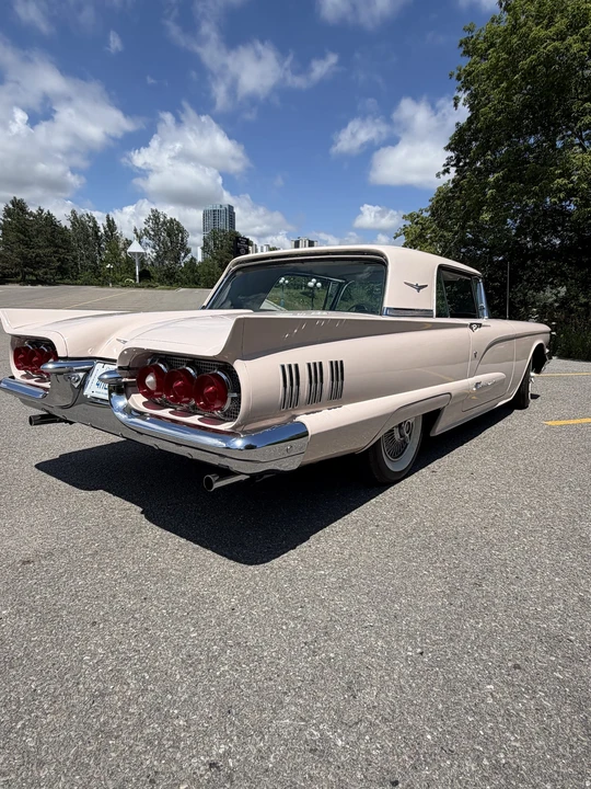 1960 Ford Thunderbird 2nd Gen - Image 20 of 31