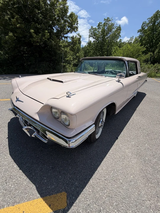 1960 Ford Thunderbird 2nd Gen - Image 4 of 31