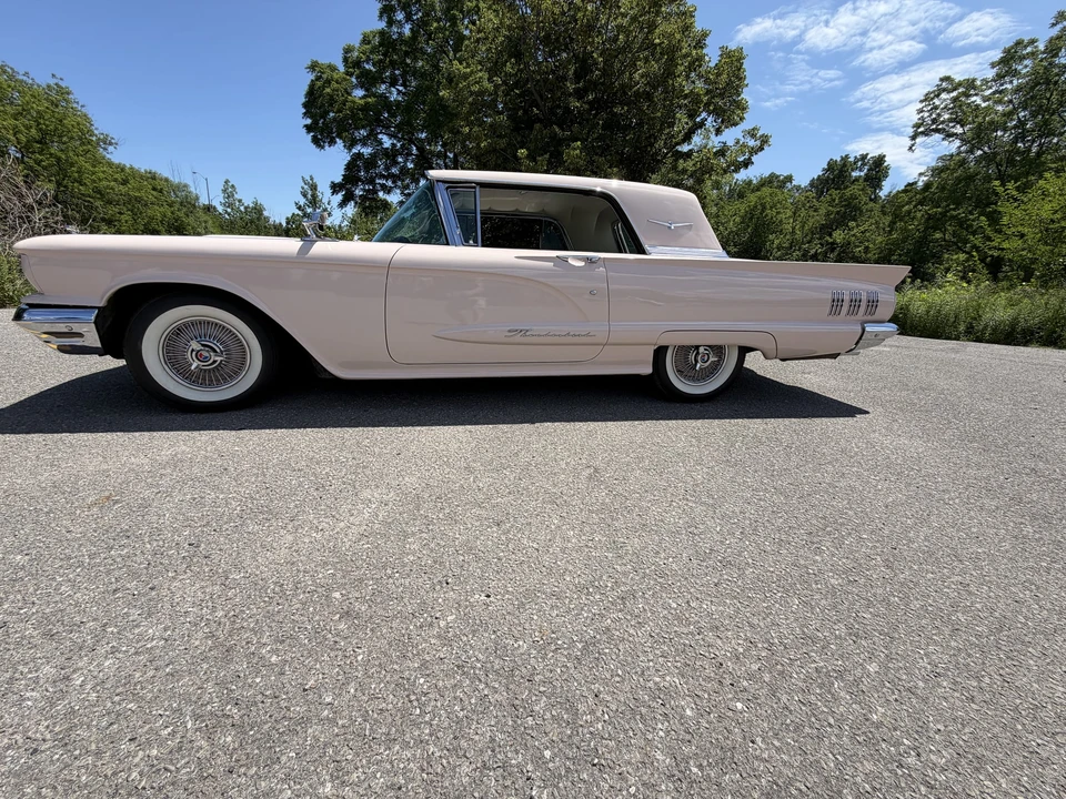 1960 Ford Thunderbird 2nd Gen - Image 29 of 31