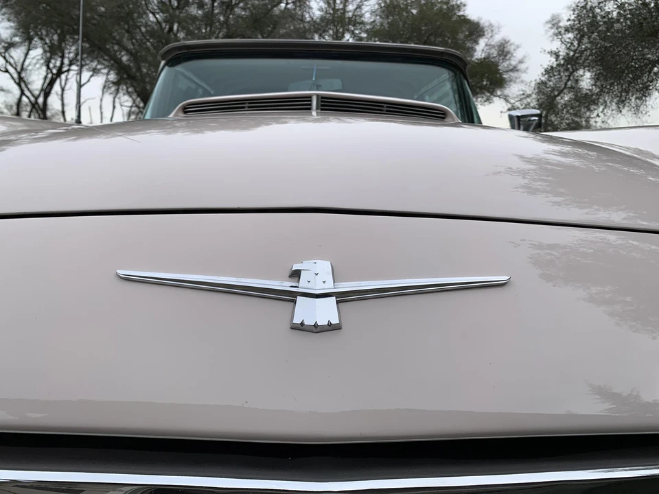 1960 Ford Thunderbird 2nd Gen - Image 16 of 31