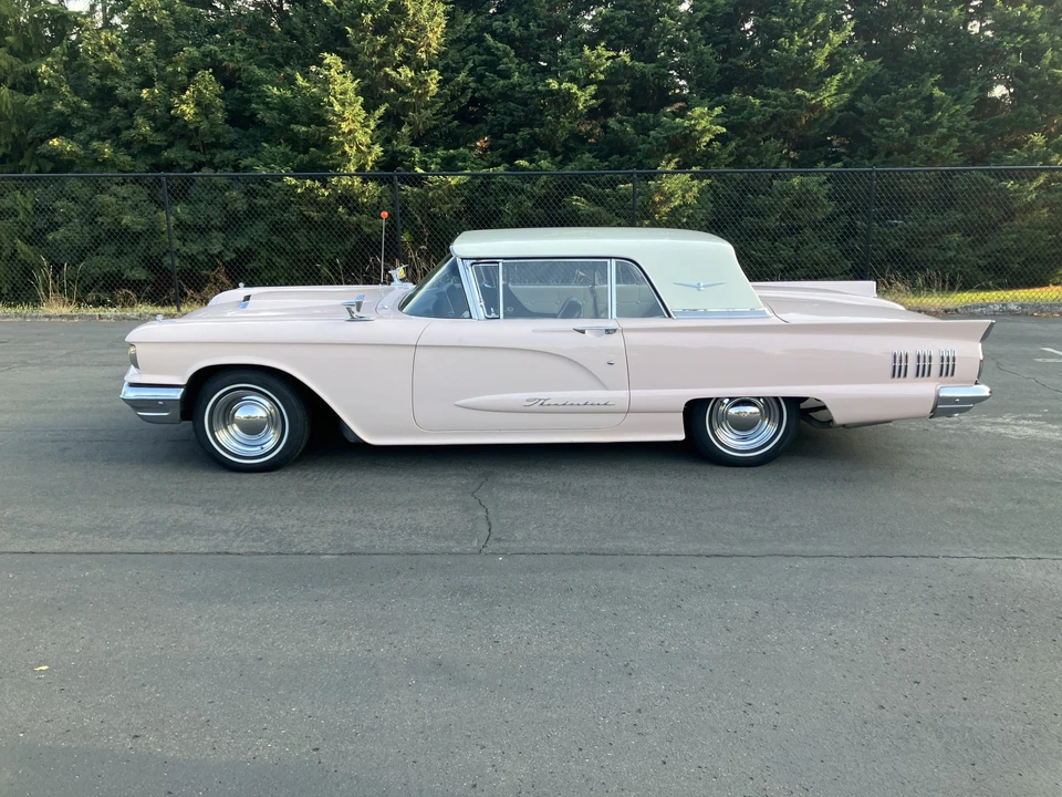 1960 Ford Thunderbird 2nd Gen - Image 10 of 31