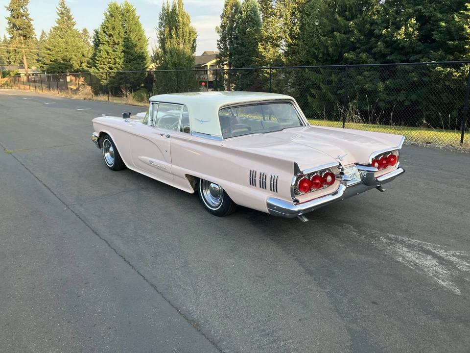 1960 Ford Thunderbird 2nd Gen - Image 15 of 31