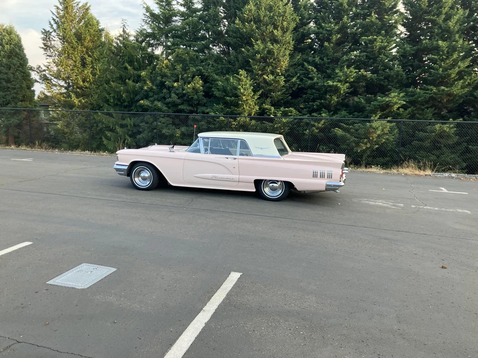 1960 Ford Thunderbird 2nd Gen - Image 12 of 31