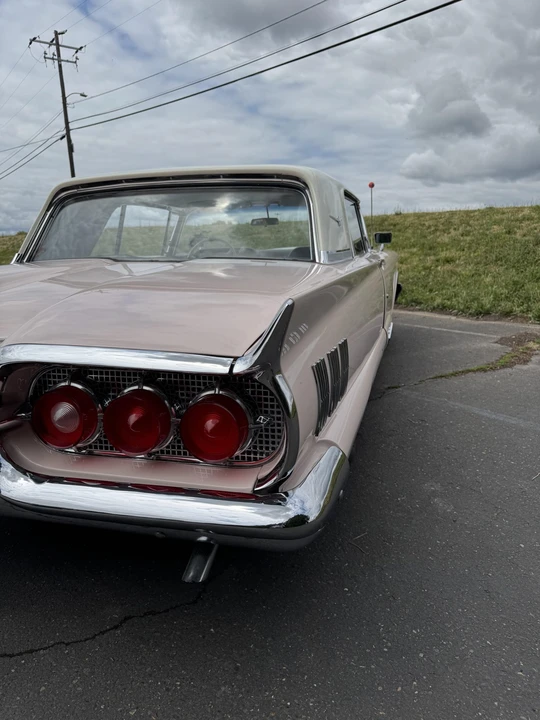 1960 Ford Thunderbird 2nd Gen - Image 28 of 31