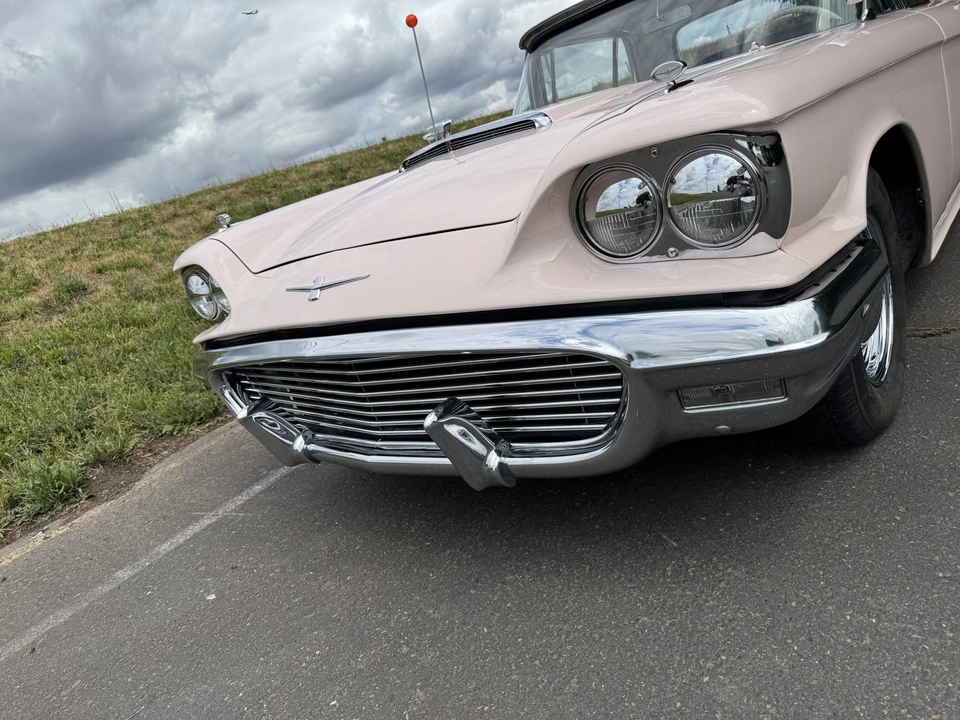 1960 Ford Thunderbird 2nd Gen - Image 19 of 31