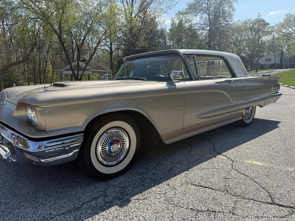 1960 Ford Thunderbird 2nd Gen - Image 4 of 31