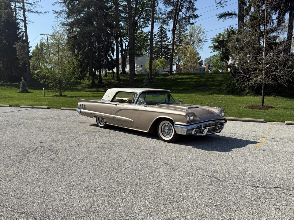 1960 Ford Thunderbird 2nd Gen - Image 9 of 31