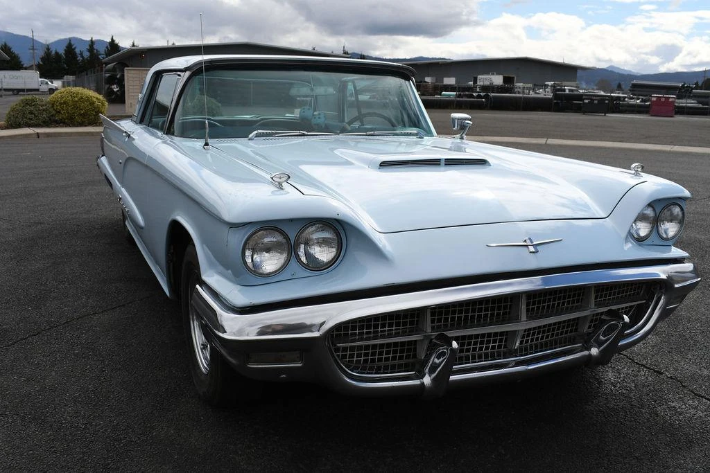 1960 Ford Thunderbird 2nd Gen - Image 15 of 31