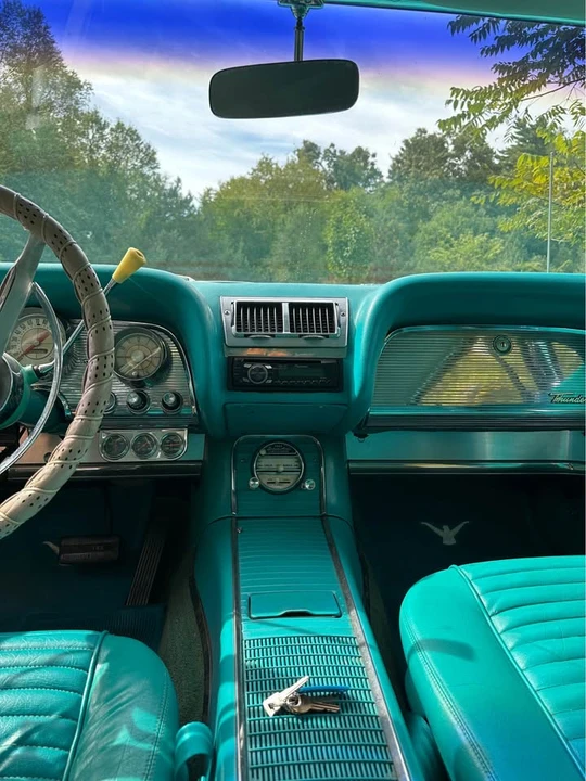1960 Ford Thunderbird 2nd Gen - Image 8 of 14