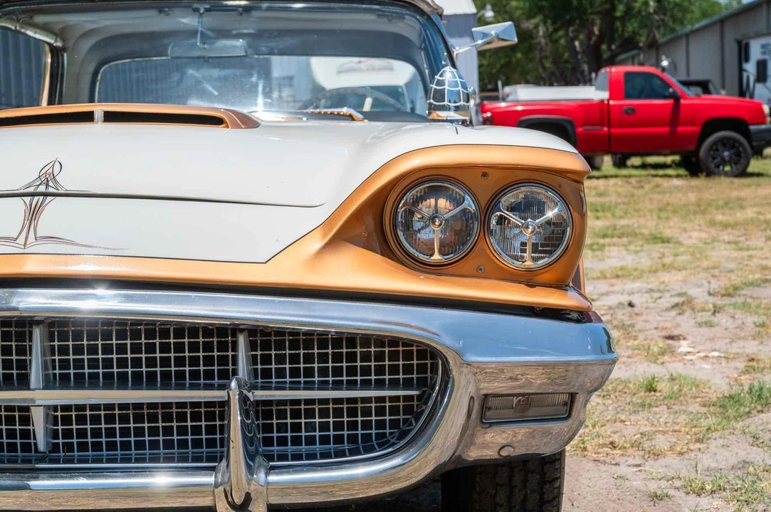 1960 Ford Thunderbird 2nd Gen - Image 29 of 31