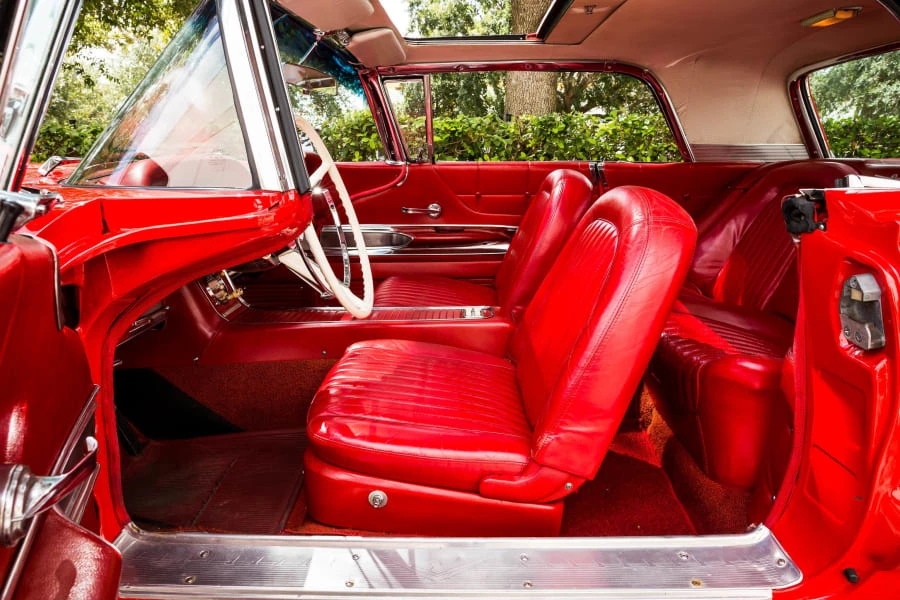 1960 Ford Thunderbird 2nd Gen - Image 5 of 12