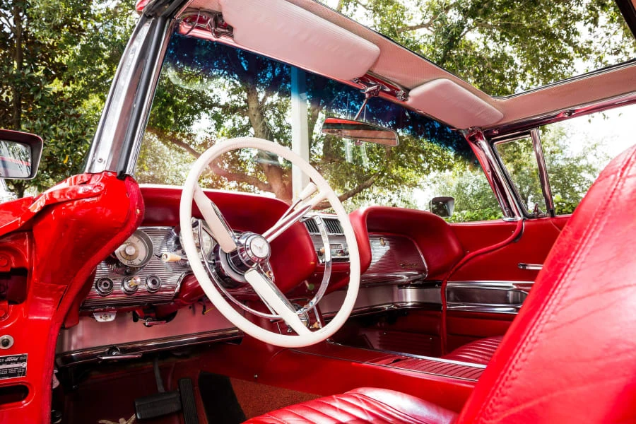 1960 Ford Thunderbird 2nd Gen - Image 3 of 12