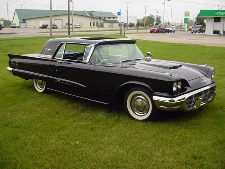 1960 Ford Thunderbird 2nd Gen - Image 2 of 2
