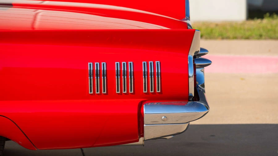 1960 Ford Thunderbird 2nd Gen - Image 15 of 24