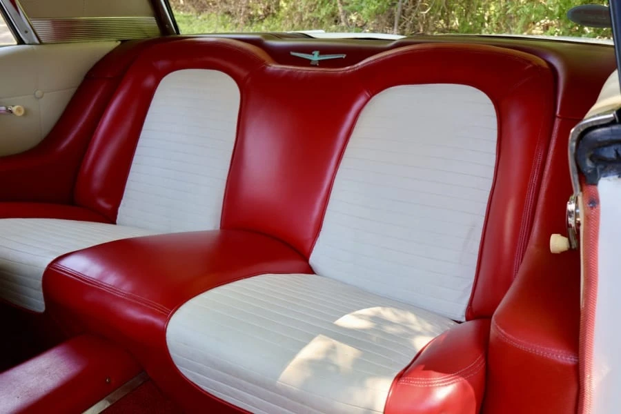 1960 Ford Thunderbird 2nd Gen - Image 19 of 22
