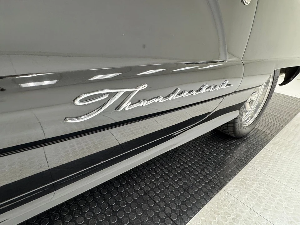 1960 Ford Thunderbird 2nd Gen - Image 6 of 31