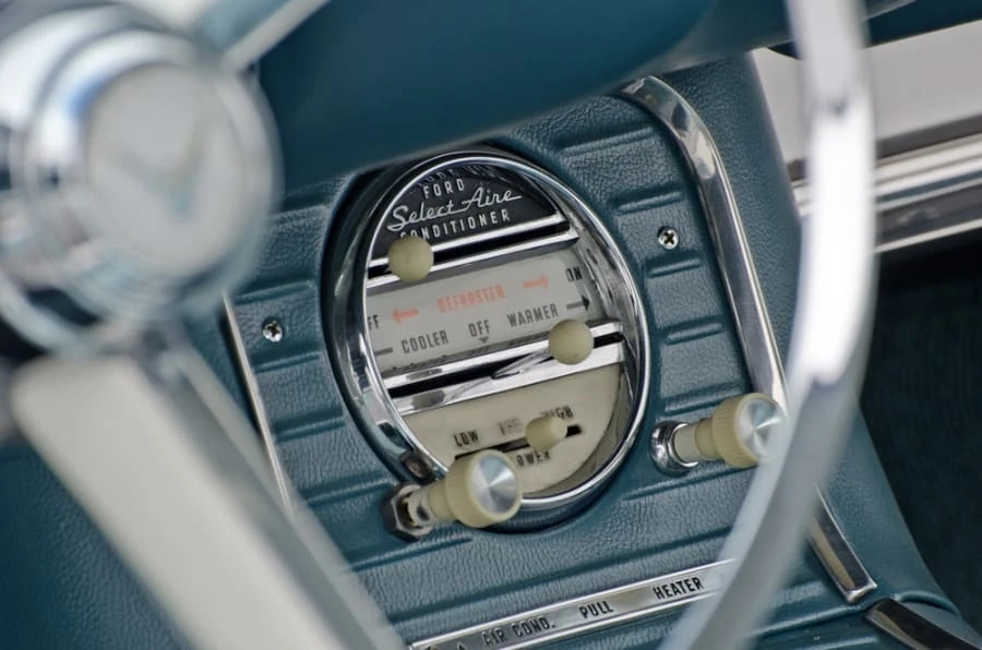 1960 Ford Thunderbird 2nd Gen - Image 6 of 12