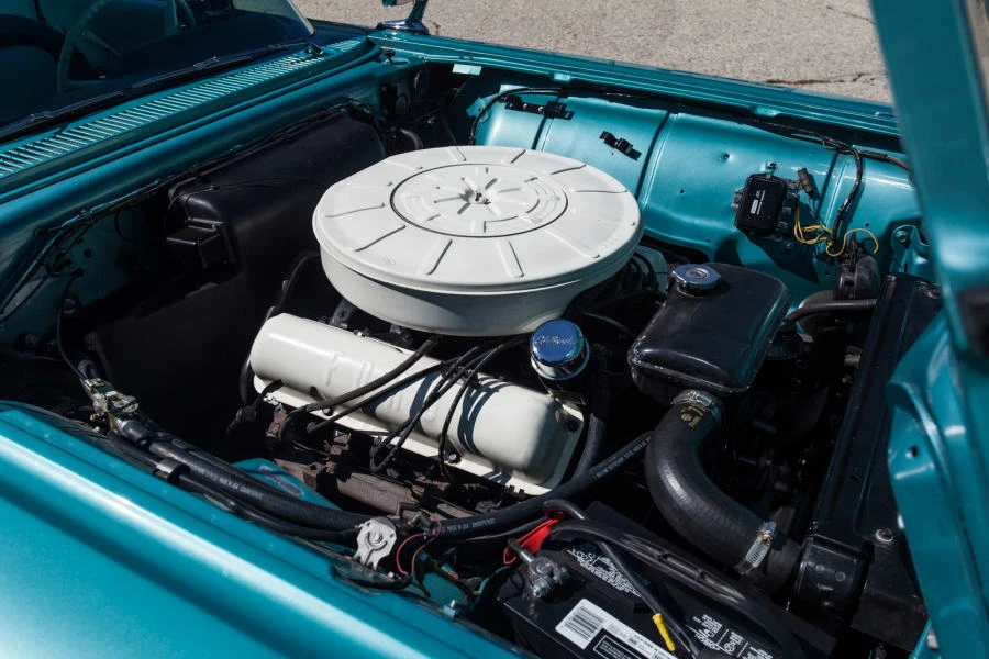 1960 Ford Thunderbird 2nd Gen - Image 7 of 12