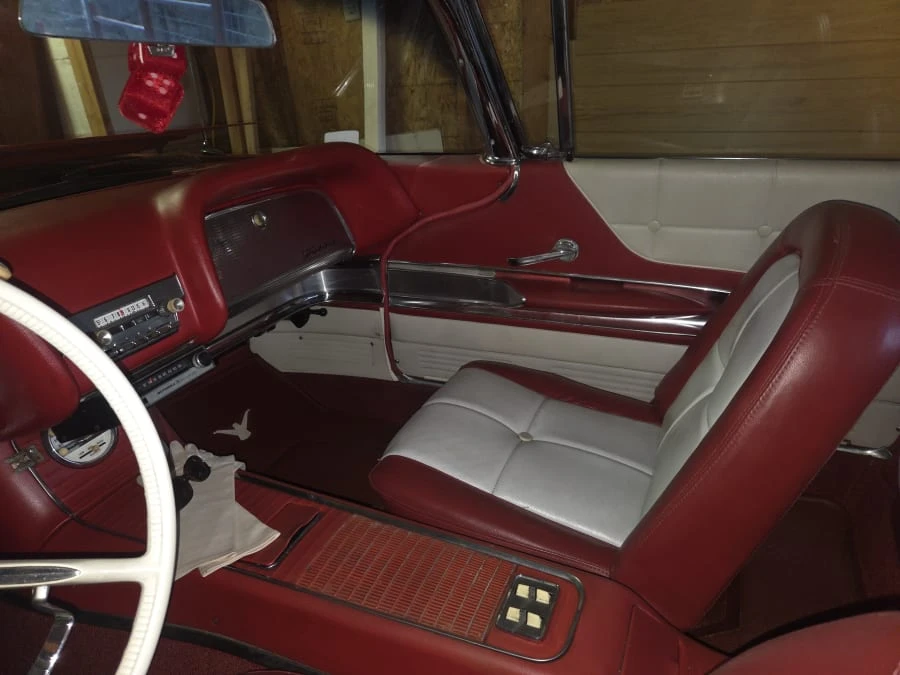 1960 Ford Thunderbird 2nd Gen - Image 20 of 25