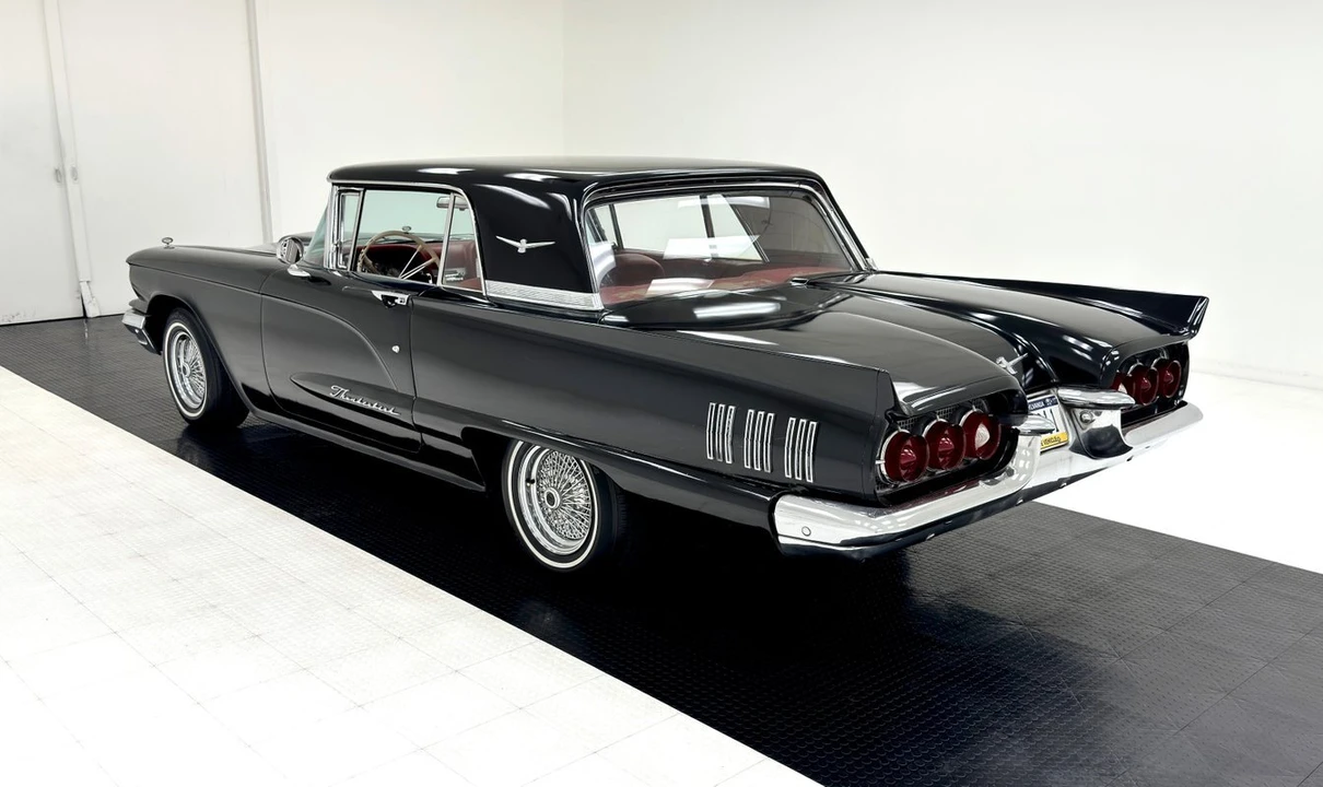 1960 Ford Thunderbird 2nd Gen - Image 3 of 12