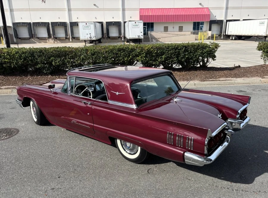 1960 Ford Thunderbird 2nd Gen - Image 23 of 31