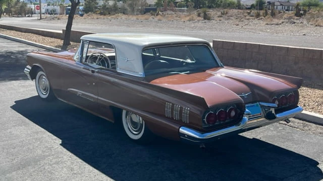 1960 Ford Thunderbird 2nd Gen - Image 9 of 13
