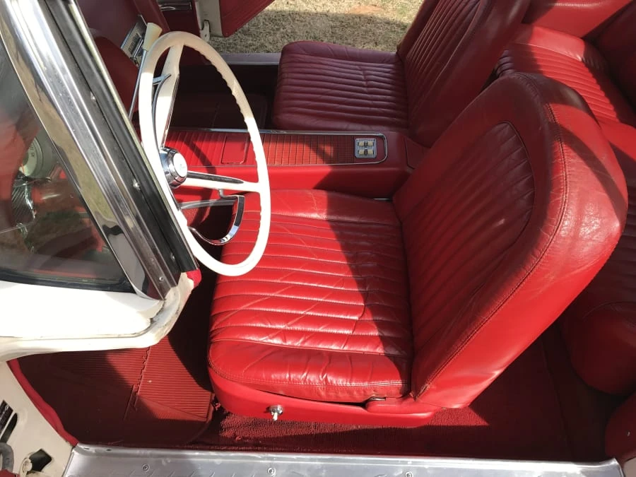 1960 Ford Thunderbird 2nd Gen - Image 3 of 8