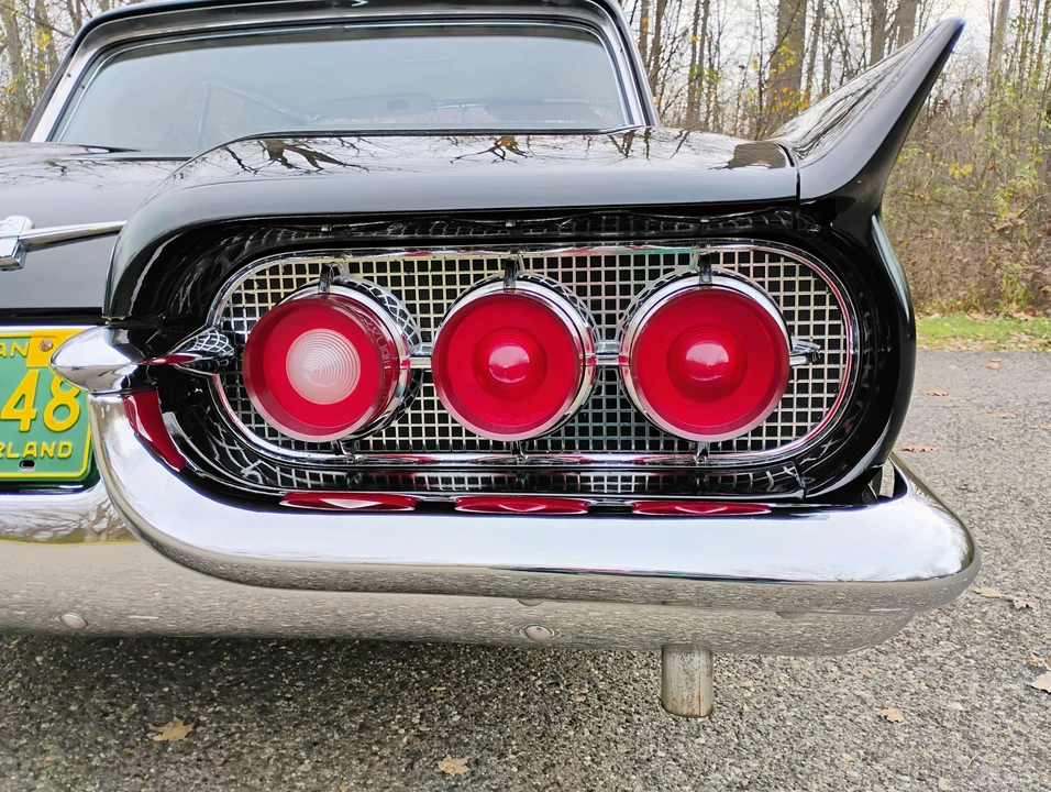 1960 Ford Thunderbird 2nd Gen - Image 13 of 31