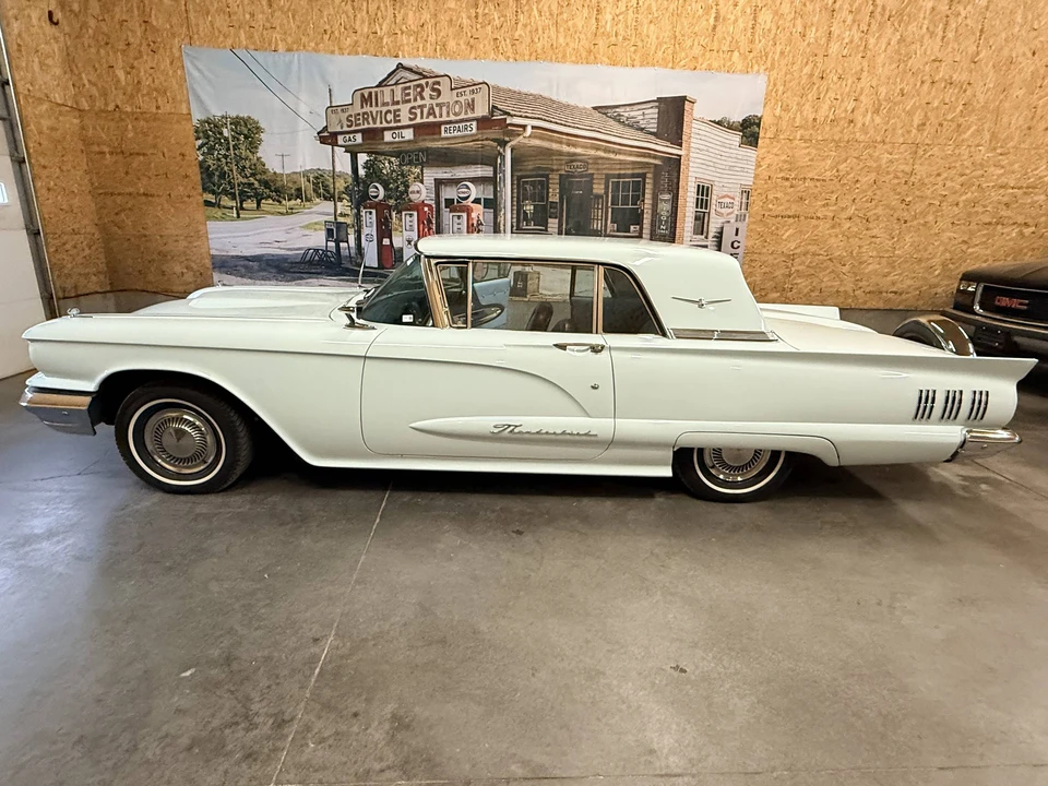 1960 Ford Thunderbird 2nd Gen - Image 2 of 22