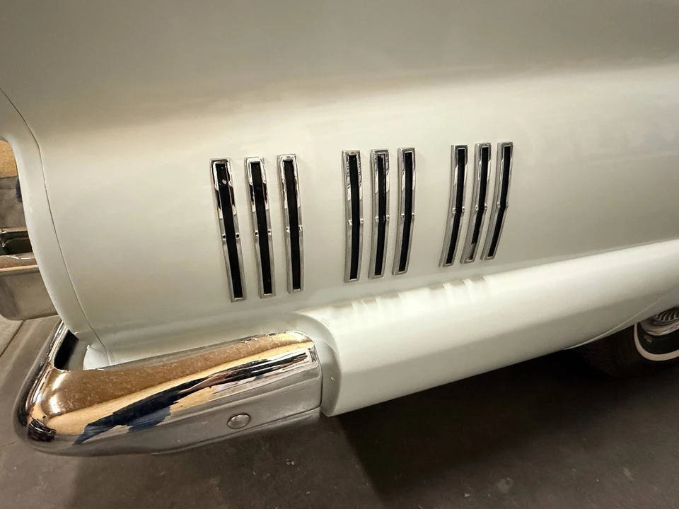1960 Ford Thunderbird 2nd Gen - Image 6 of 22