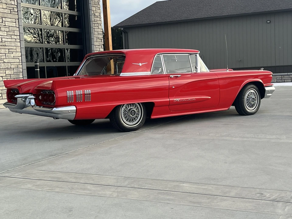 1960 Ford Thunderbird 2nd Gen - Image 9 of 31