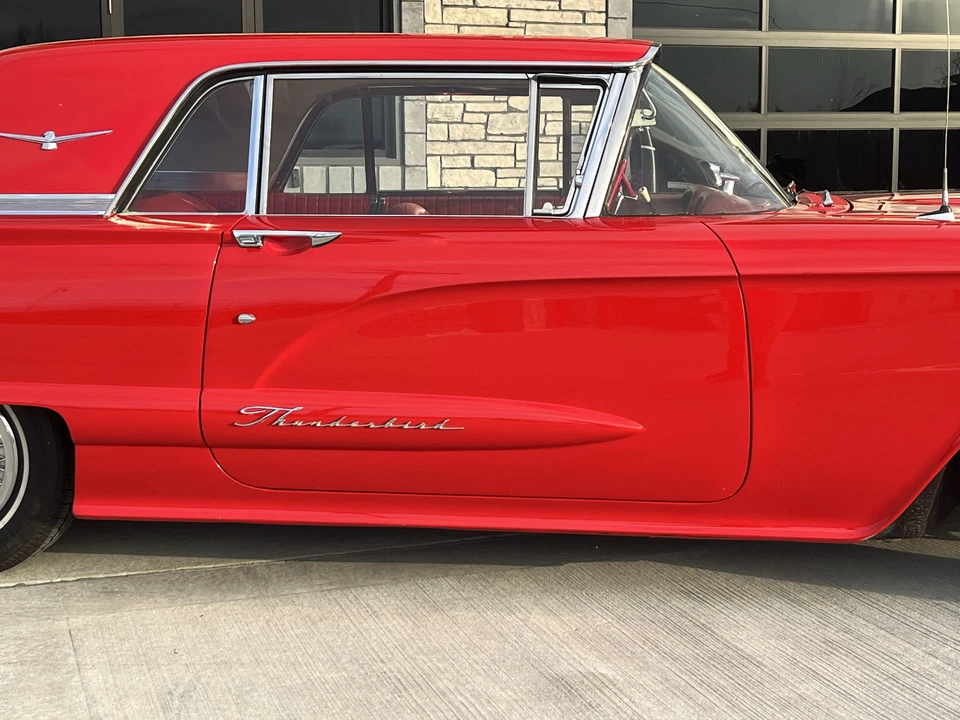 1960 Ford Thunderbird 2nd Gen - Image 18 of 31
